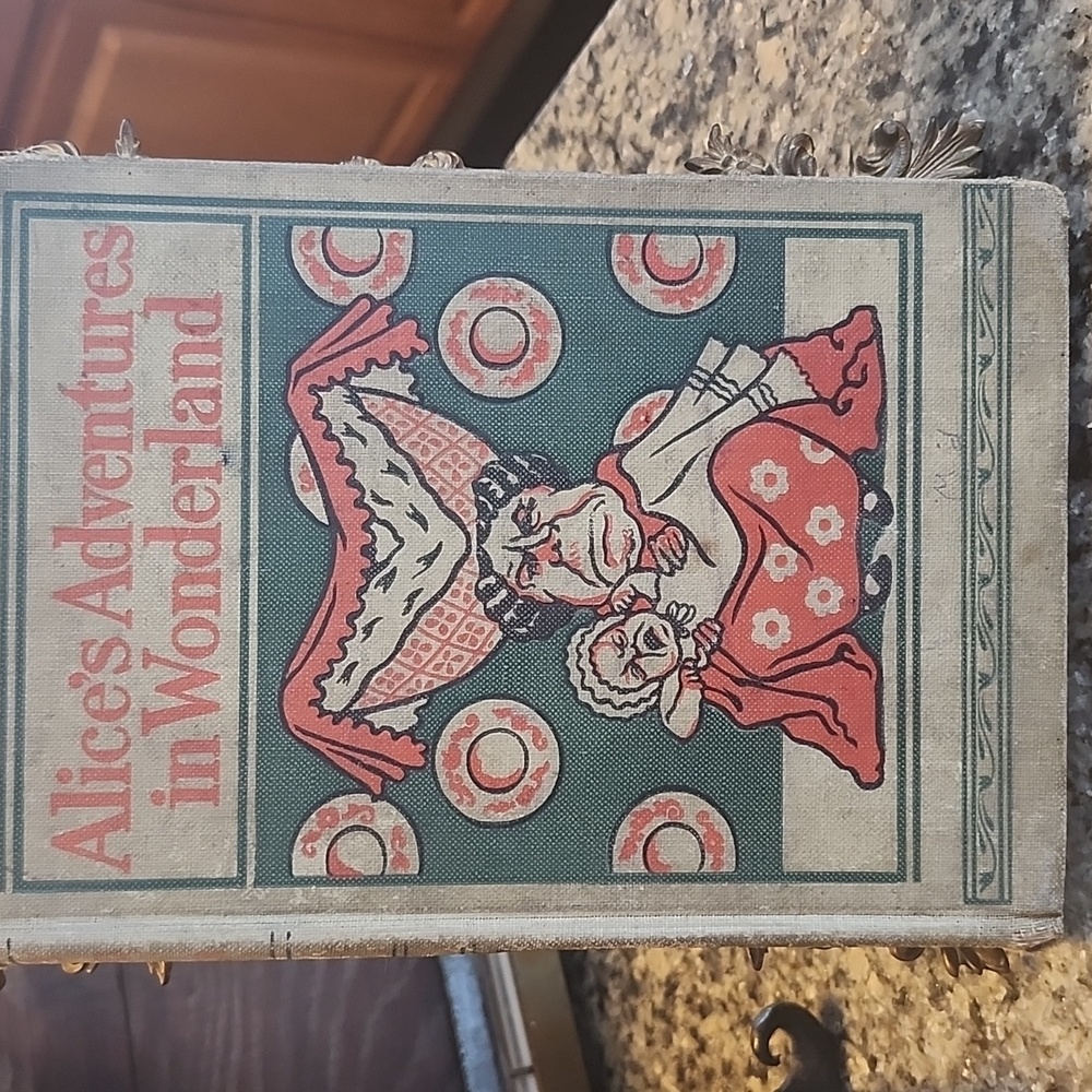 Alice's Adventures in Wonderland Lewis Carroll 1897  Young People Edition